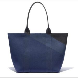 Rothy’s Essential Tote- Midnight Navy
